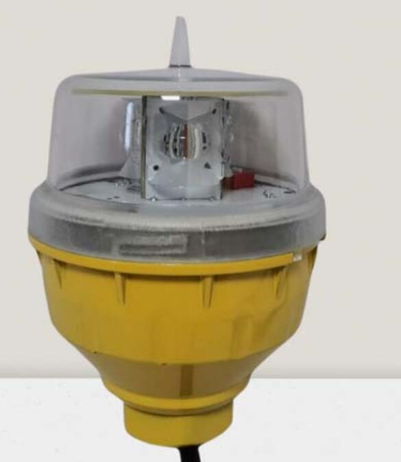 l 810 light